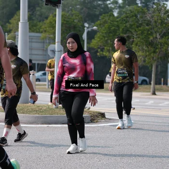 Runner Photo 6806908