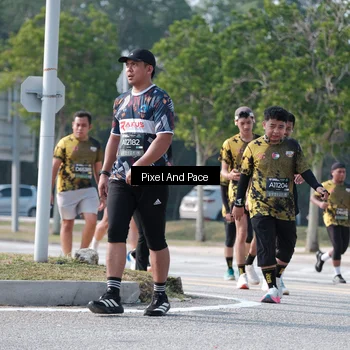 Runner Photo 6806921