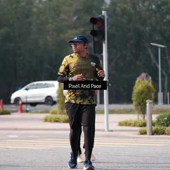Runner Photo 6806925