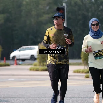 Runner Photo 6806933