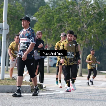Runner Photo 6806936