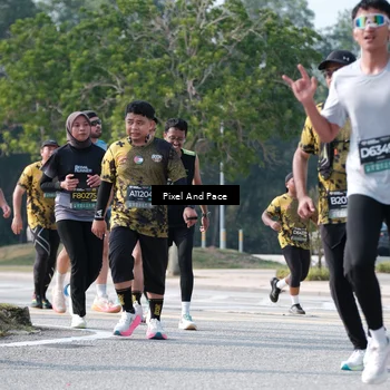 Runner Photo 6806967
