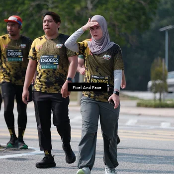 Runner Photo 6806970