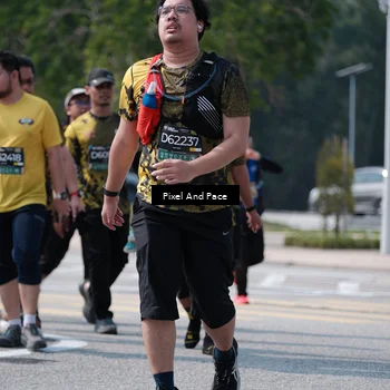 Runner Photo 6806979
