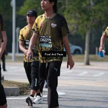 Runner Photo 6806991