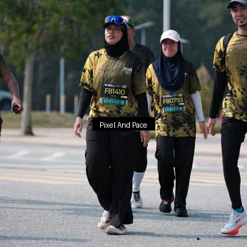 Runner Photo 6806999