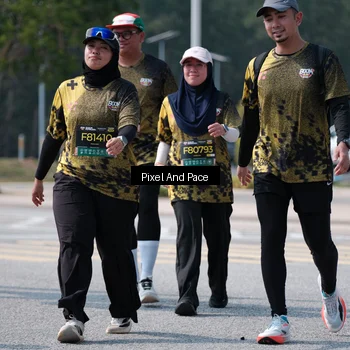 Runner Photo 6807006