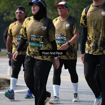 Runner Photo 6807007