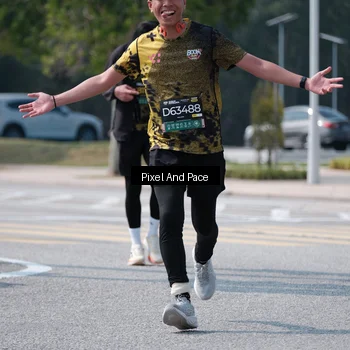 Runner Photo 6807010