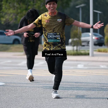 Runner Photo 6807012