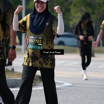 Runner Photo 6807013