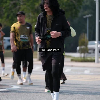 Runner Photo 6807016