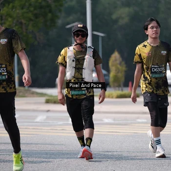 Runner Photo 6807039