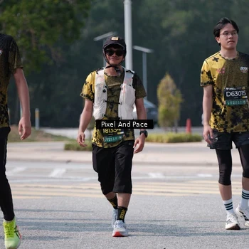 Runner Photo 6807043