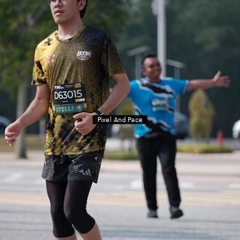 Runner Photo 6807051