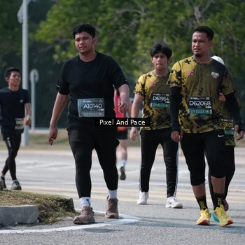 Runner Photo 6807067