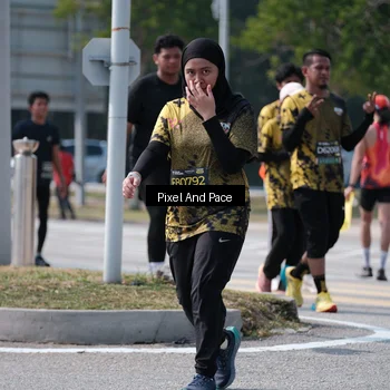Runner Photo 6807068