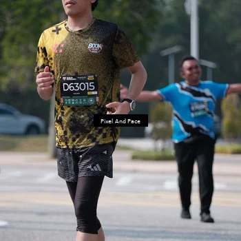 Runner Photo 6807079