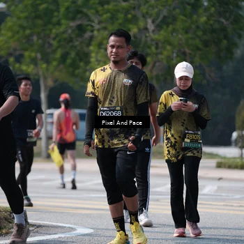 Runner Photo 6807082