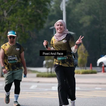 Runner Photo 6807123