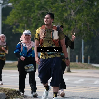 Runner Photo 6807125