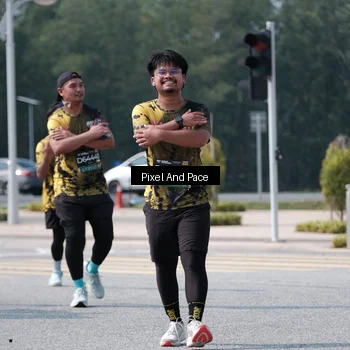 Runner Photo 6807215