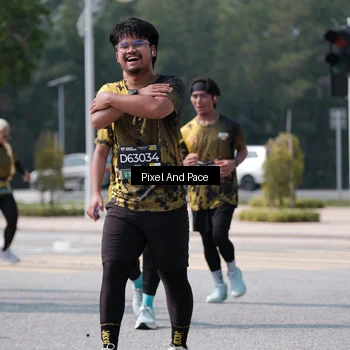 Runner Photo 6807233