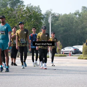 Runner Photo 6807267