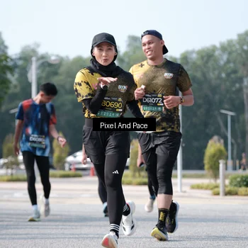 Runner Photo 6807280