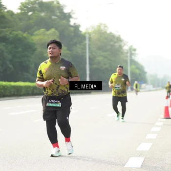 Runner Photo 6807288
