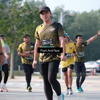 Runner Photo 6807296