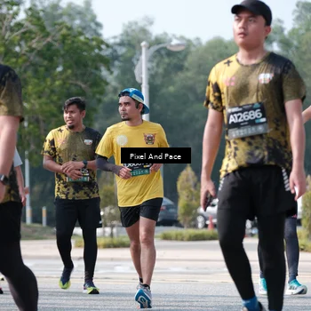Runner Photo 6807297