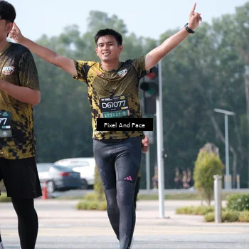 Runner Photo 6807306