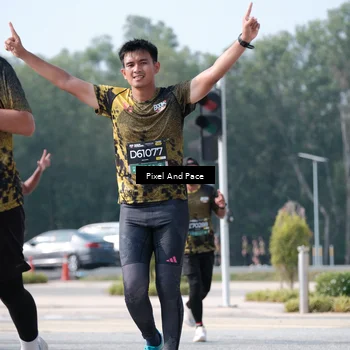 Runner Photo 6807313