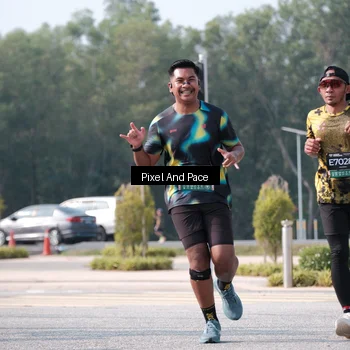 Runner Photo 6807320