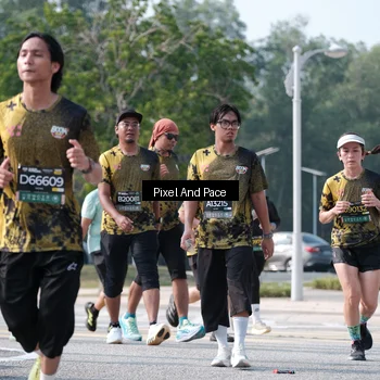 Runner Photo 6807323