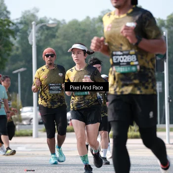 Runner Photo 6807331