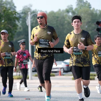 Runner Photo 6807334