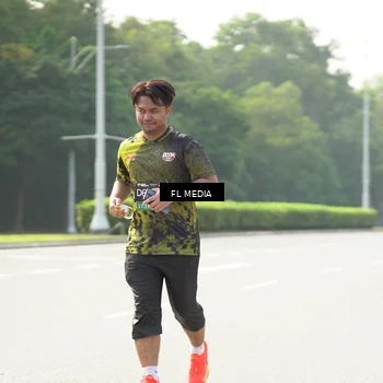 Runner Photo 6807336