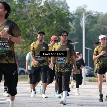 Runner Photo 6807337