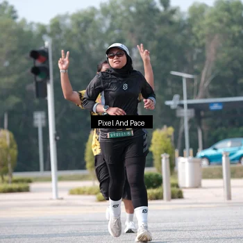 Runner Photo 6807343