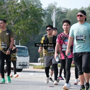 Runner Photo 6807366