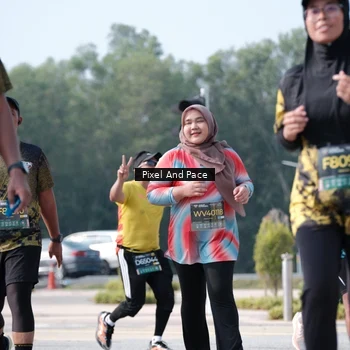 Runner Photo 6807383