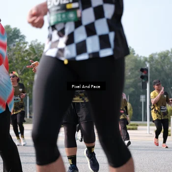 Runner Photo 6807396