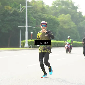 Runner Photo 6807415