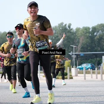 Runner Photo 6807417