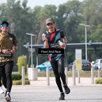 Runner Photo 6807427
