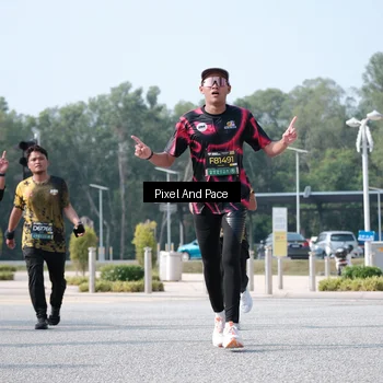 Runner Photo 6807445