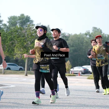 Runner Photo 6807455