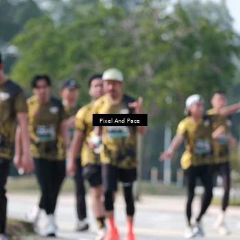 Runner Photo 6807468
